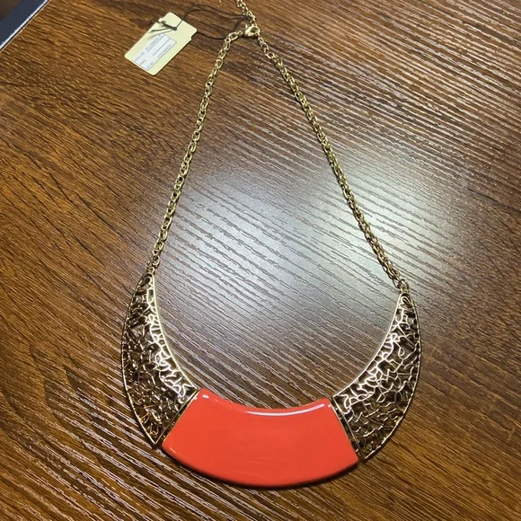 Necklace - Picture 8 of 11